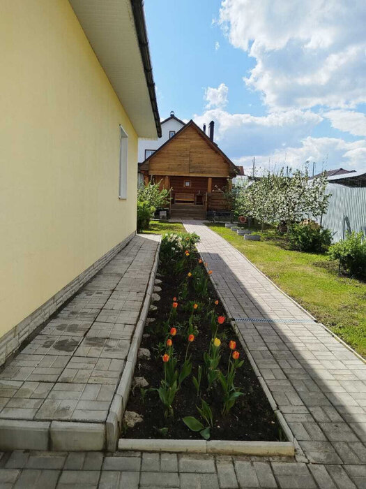 Екатеринбург, ул. 7-я Самородная, 17б - фото дома (2)