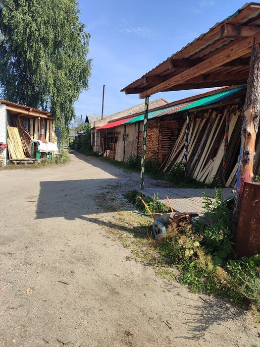 г. Алапаевск, ул. Ленина, 1 (городской округ Город Алапаевск) - фото готового бизнеса (4)