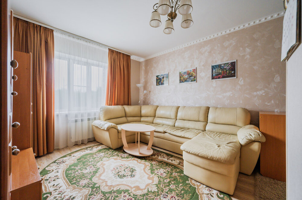 п. Большой Исток, ул. Комфорт, 1 (городской округ Сысертский) - фото квартиры (2)