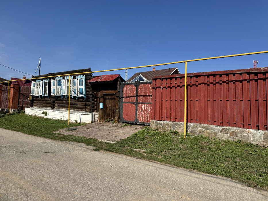 п. Старопышминск, ул. Советская, 15 (городской округ Березовский) - фото земельного участка (1)