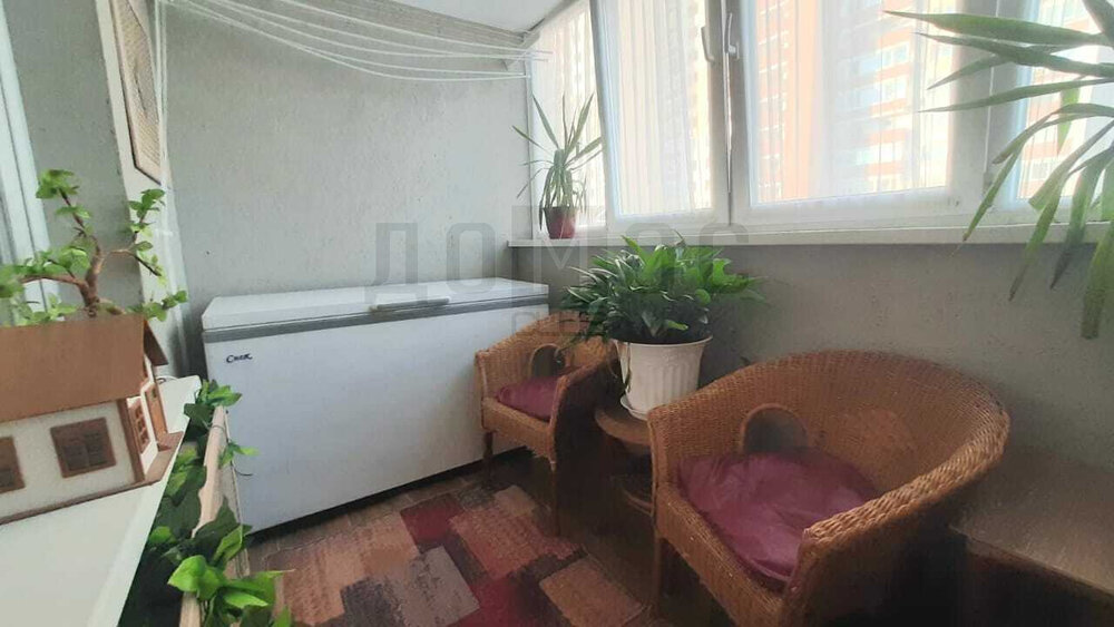 Екатеринбург, ул. Базовый, 52 (Автовокзал) - фото квартиры (7)
