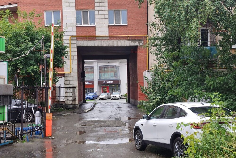 Екатеринбург, ул. Куйбышева, 137 (Шарташский рынок) - фото квартиры (2)
