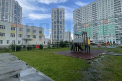 Екатеринбург, ул. Вильгельма де Геннина, 47 (Академический) - фото квартиры