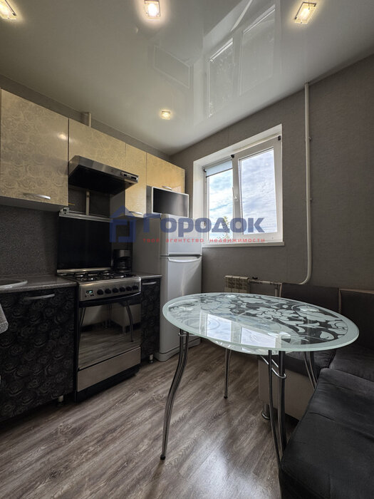 г. Каменск-Уральский, ул. Прокопьева, 19 (городской округ Каменский) - фото квартиры (8)