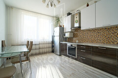 Екатеринбург, ул. Старых Большевиков, 3 (Эльмаш) - фото квартиры