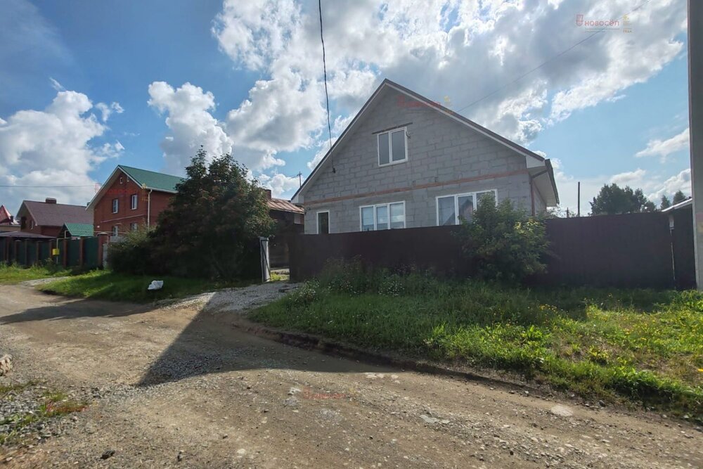 Екатеринбург, ул. Ясная, 2 (Горный щит) - фото коттеджа (3)