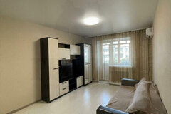 Екатеринбург, ул. 8 Марта, 142 (Автовокзал) - фото квартиры