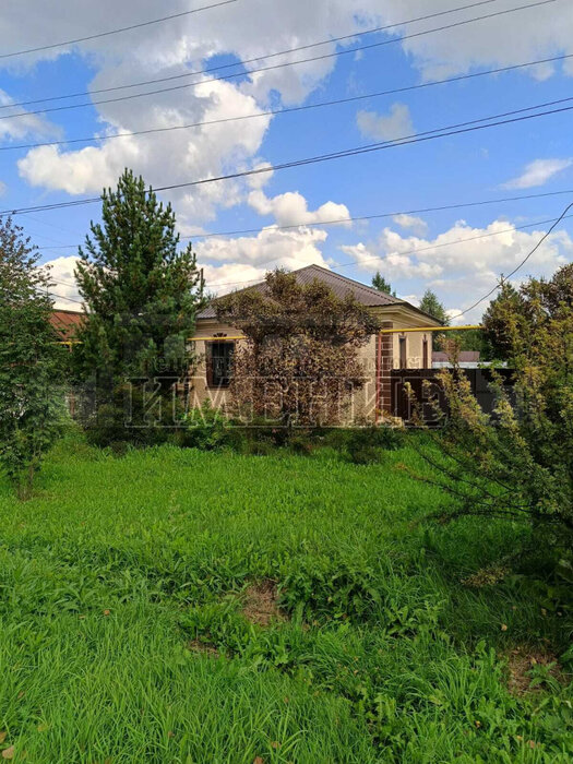 г. Ревда, ул. Республиканская, 40 (городской округ Ревда) - фото дома (1)