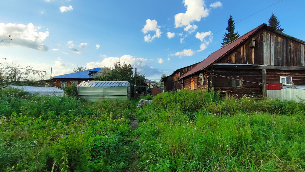 п. Студенческий, ул. Садовая, 12 (городской округ Белоярский) - фото дома (2)