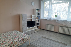 Екатеринбург, ул. Очеретина, 10 (Академический) - фото квартиры