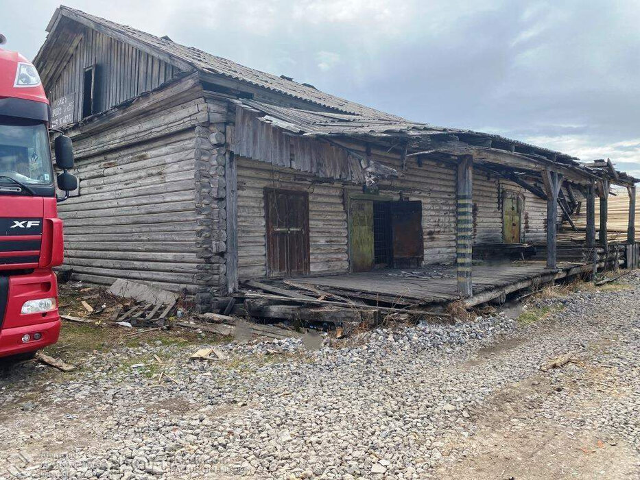 г. Серов, ул. Лесозаводская,  1 (городской округ Серовский) - фото склада (6)