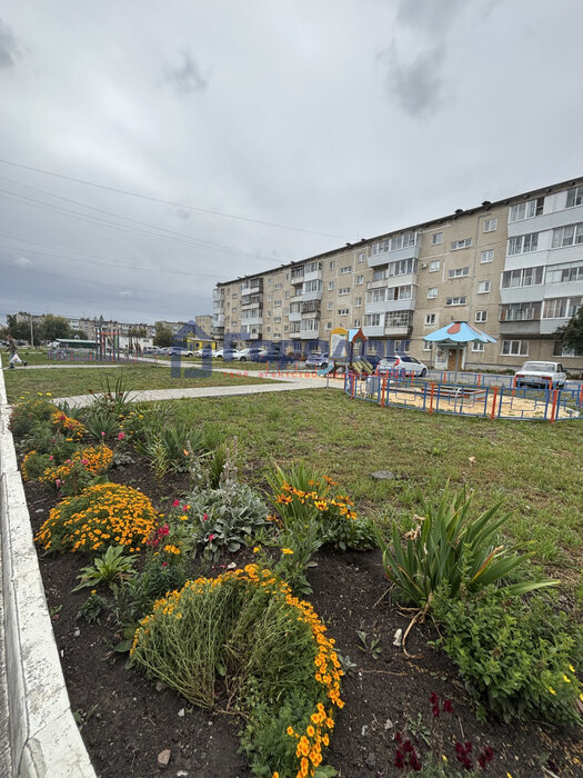г. Каменск-Уральский, ул. Калинина, 36 (городской округ Каменский) - фото квартиры (6)