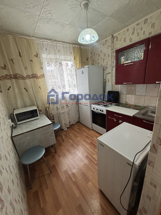 г. Каменск-Уральский, ул. Калинина, 36 (городской округ Каменский) - фото квартиры (7)