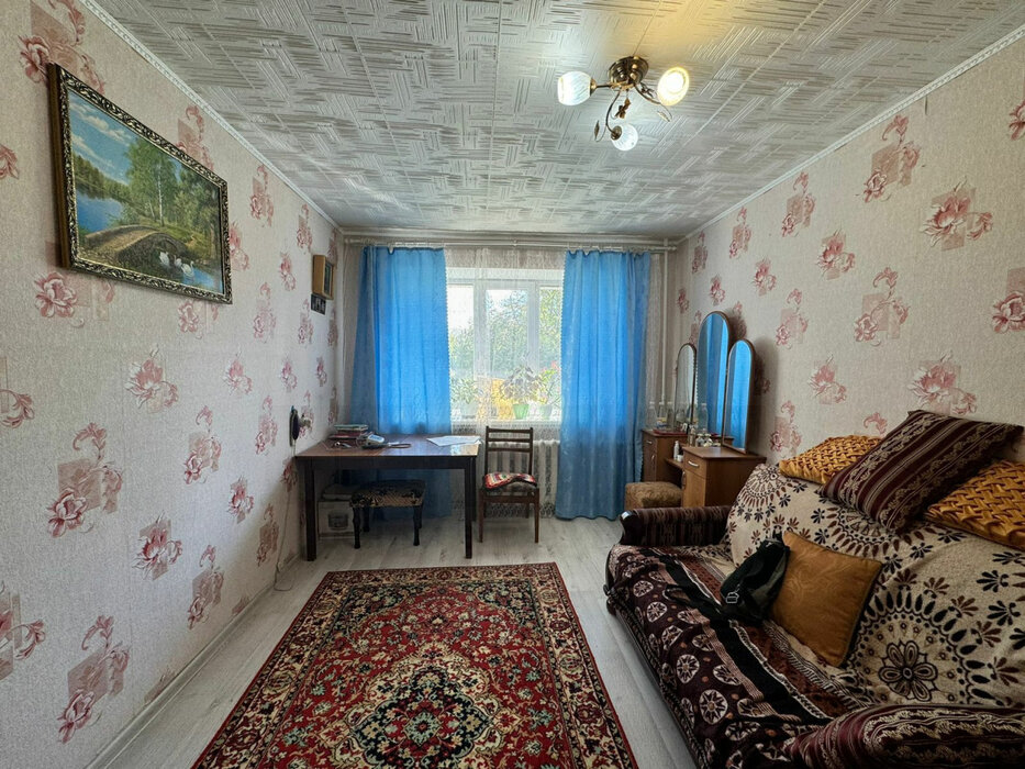 г. Артемовский, ул. Заводская, 50 (городской округ Артемовский) - фото квартиры (1)