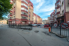 Екатеринбург, ул. Бажова, 51 (Центр) - фото квартиры