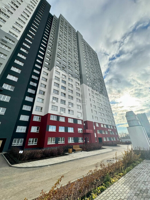 Екатеринбург, ул. Лыжников, 3 (Уктус) - фото квартиры (1)