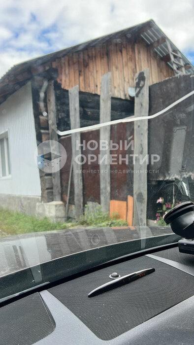 Екатеринбург, ул. Рабочих, 12 в (ВИЗ) - фото дома (1)
