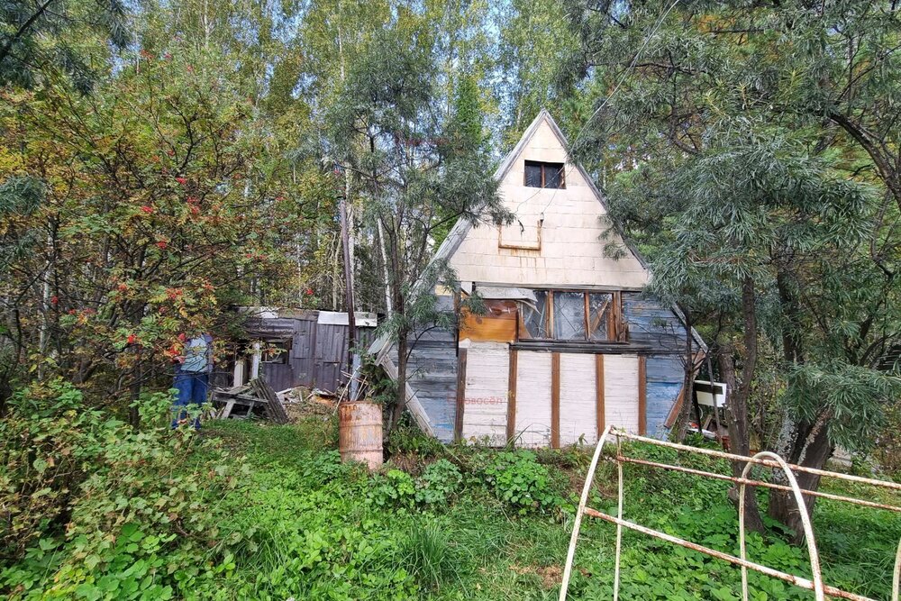 п. Канал, КС Аметист (городской округ Первоуральск) - фото сада (1)