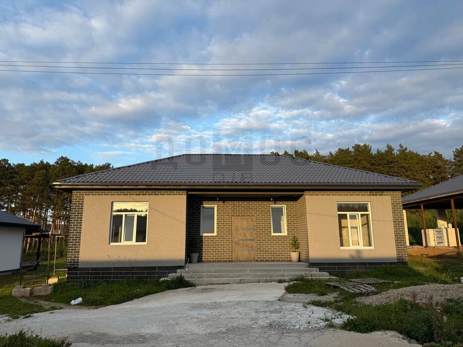 к.п. Дарвин, д.   (городской округ Белоярский, п. Рассоха) - фото дома (1)