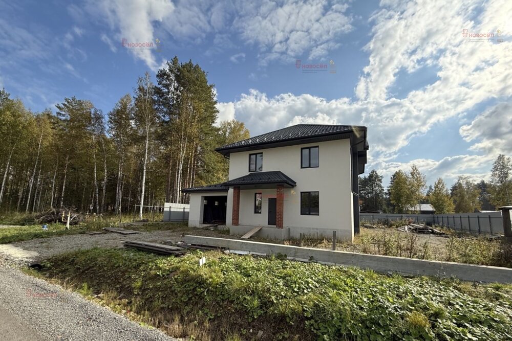 г. Сысерть, ул. Ласточка, 50 (городской округ Сысертский) - фото коттеджа (3)