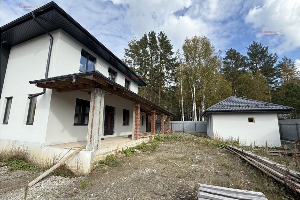 г. Сысерть, ул. Ласточка, 50 (городской округ Сысертский) - фото коттеджа (6)