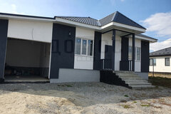 с. Бородулино, ул. Алексея Саврасова, 4 (городской округ Сысертский) - фото коттеджа