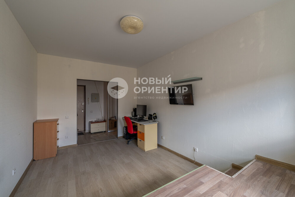 Екатеринбург, ул. Новгородцевой, 13б (ЖБИ) - фото квартиры (3)
