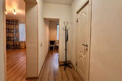 Екатеринбург, ул. Чапаева, 66/а (Автовокзал) - фото квартиры