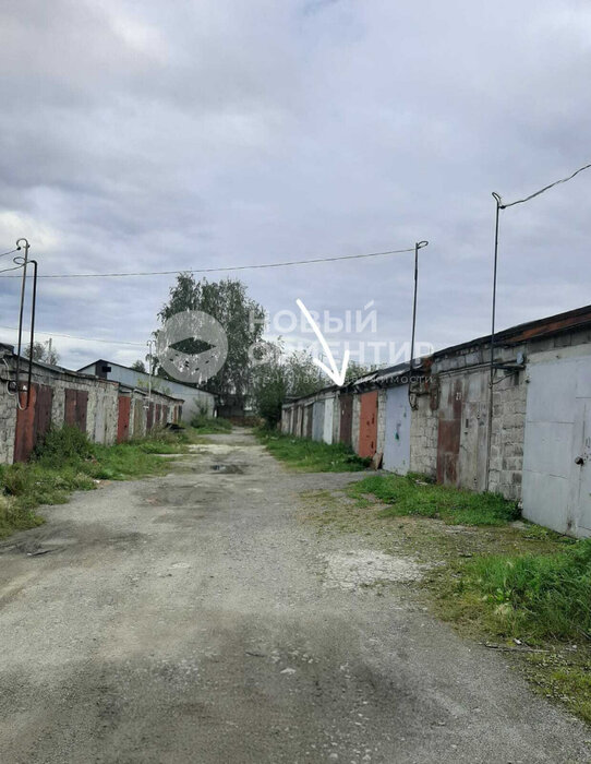 Екатеринбург, ул. Варшавская, 9а (Птицефабрика) - фото гаража (1)