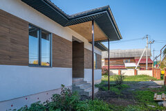 п. Большой Исток, ул. Красноармейская, 1/19Б (городской округ Сысертский) - фото дома