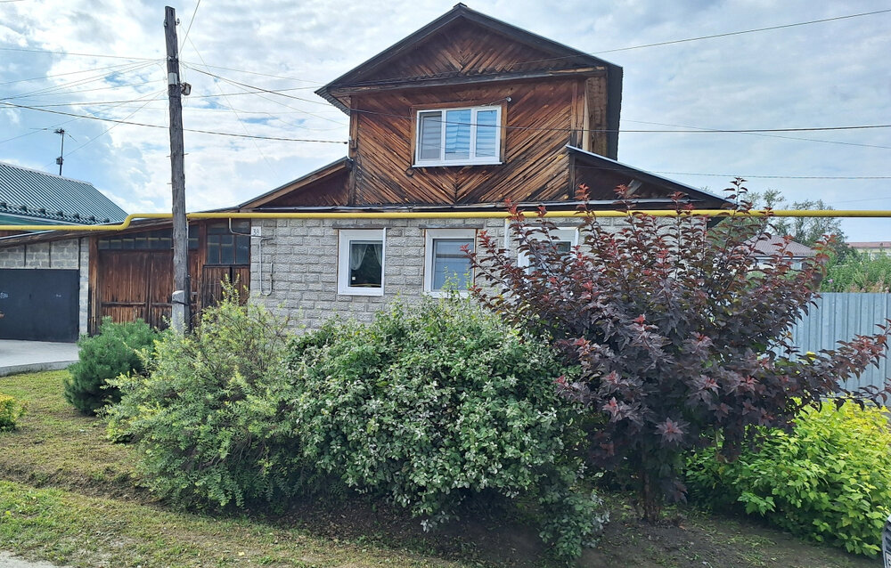 г. Березовский, ул. Революционная, 38 (городской округ Березовский) - фото дома (2)