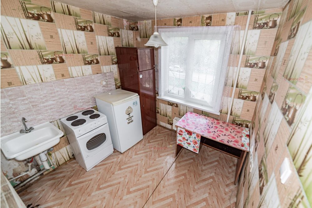 Екатеринбург, ул. Братская, 10 (Вторчермет) - фото квартиры (3)