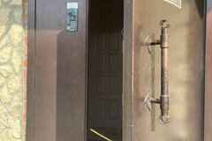 Екатеринбург, ул. Краснолесья, 47 (УНЦ) - фото квартиры