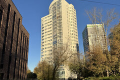 Екатеринбург, ул. Библиотечная, 50А (Втузгородок) - фото квартиры