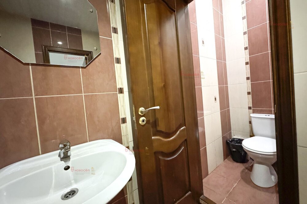 Екатеринбург, ул. Кузнечная, 81 (Центр) - фото офисного помещения (8)