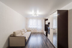 Екатеринбург, ул. Стахановская, 27 (Уралмаш) - фото квартиры