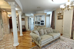 Екатеринбург, ул. Сакко и Ванцетти, 99 (Центр) - фото квартиры