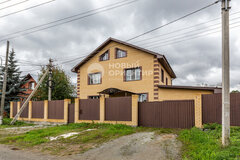 Екатеринбург, ул. Богатырская, 25 - фото коттеджа