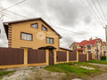 Продажа коттеджей: Екатеринбург, ул. Богатырская, 25 - Фото 2
