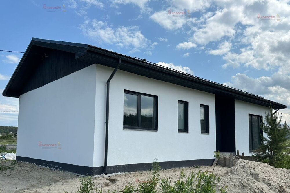 к.п. Дарвин, ул. Технологов, 33 (городской округ Белоярский, п. Рассоха) - фото коттеджа (2)