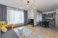 Екатеринбург, ул. Хохрякова, 63 (Центр) - фото квартиры