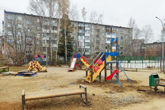 г. Первоуральск, ул. Космонавтов, 21а (городской округ Первоуральск) - фото квартиры