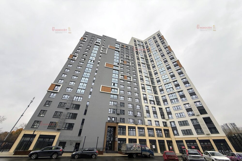 Екатеринбург, ул. 8 Марта, 204г/2 - фото офисного помещения (4)