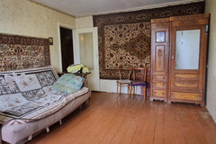 г. Артемовский, ул. Полярников, 31 (городской округ Артемовский) - фото квартиры