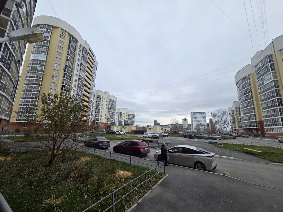 Екатеринбург, ул. Рощинская, 41 (Уктус) - фото квартиры (1)