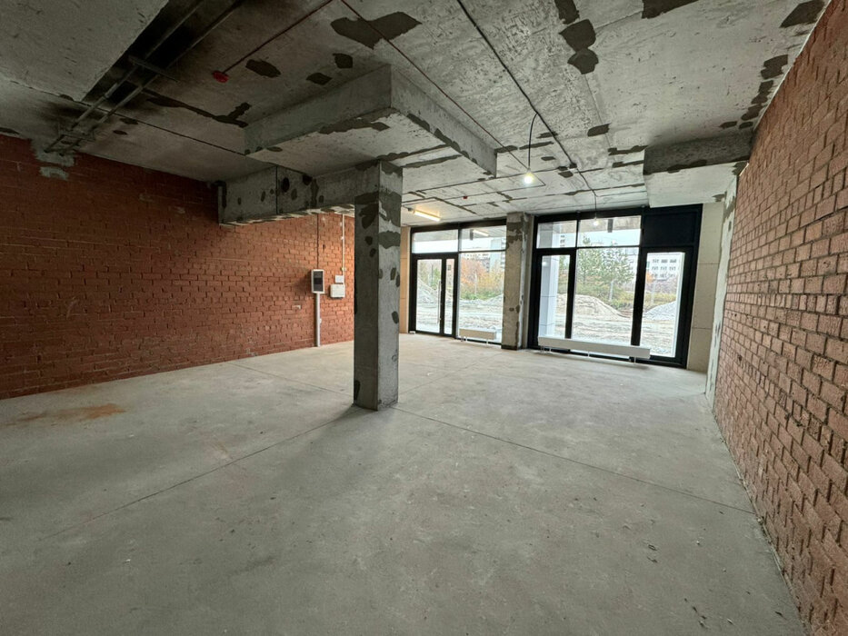 Екатеринбург, ул. Якова Свердлова, 32 б - фото торговой площади (6)