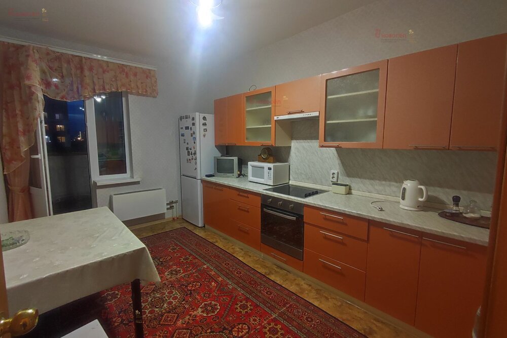 Екатеринбург, ул. Павла Шаманова, 34 (Академический) - фото квартиры (1)