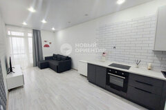 Екатеринбург, ул. микрорайон Светлый, 4 (Уктус) - фото квартиры