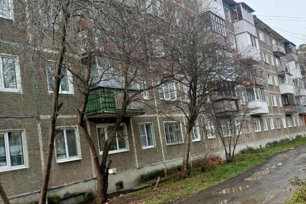 г. Березовский, ул. Комсомольская, 37 (городской округ Березовский) - фото квартиры (2)