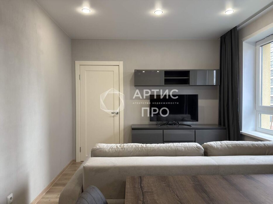 Екатеринбург, ул. Новосинарский, 5 (Птицефабрика) - фото квартиры (3)